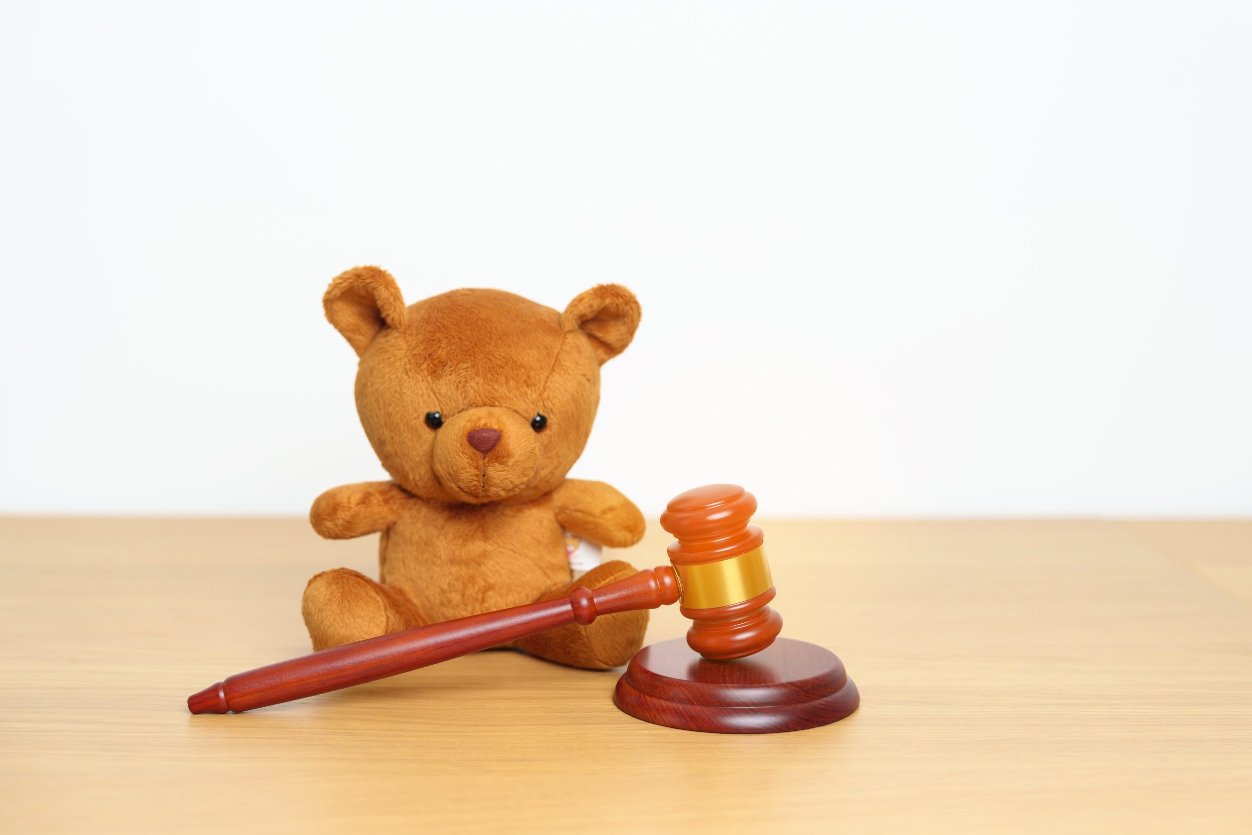 Reactie op berichtgeving RTL4: “Zedendelinquenten werkten mogelijk in kinderopvang door blunder justitie”