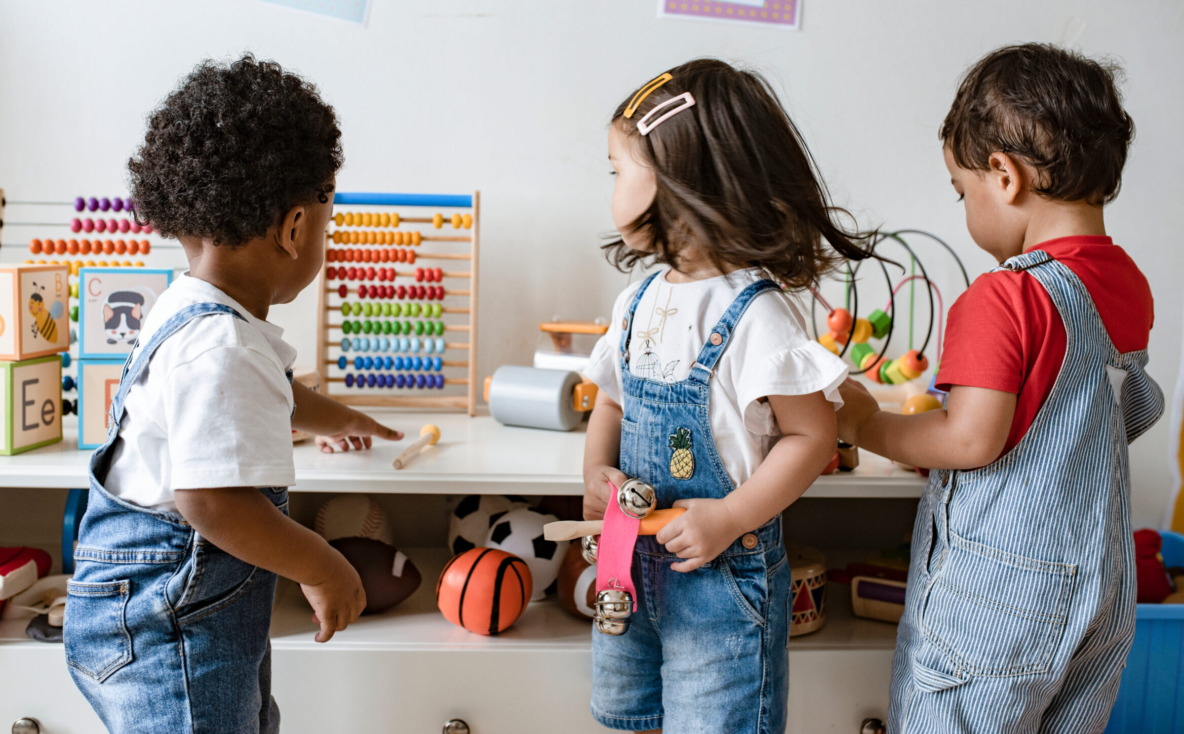 Het rapport van de Landelijke Kwaliteitsmonitor Kinderopvang 2024 is uit!